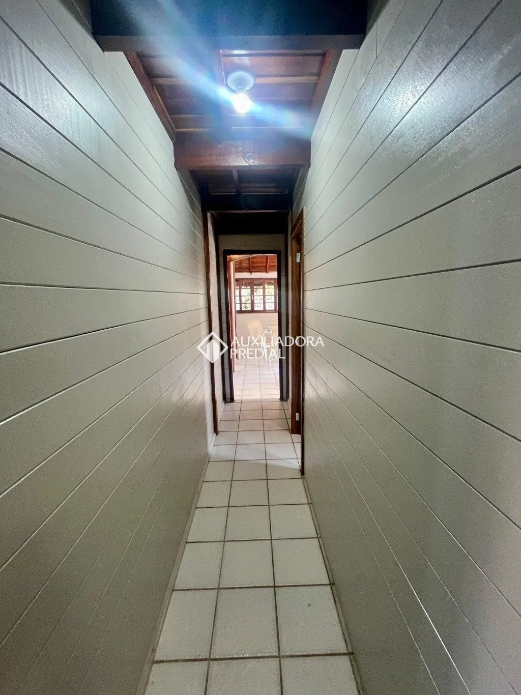 Casa à venda com 5 quartos e 1 suíte, 285m² na DOS ARTISTAS no Rio Tavares, Florianópolis — foto 5