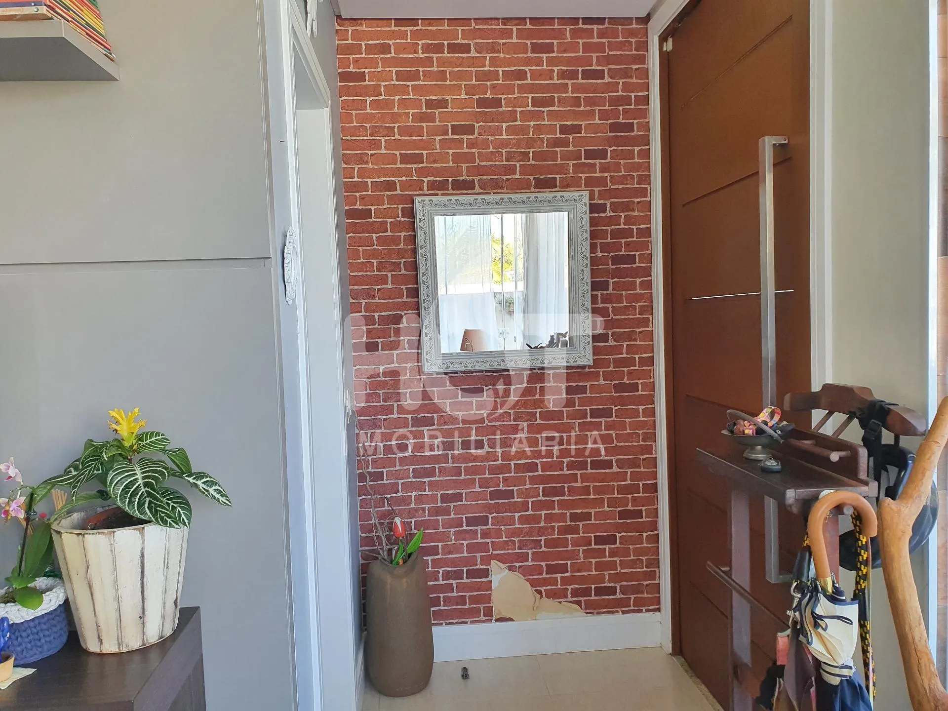 Casa à venda com 3 quartos e 1 suíte, 200m² no Campeche, Florianópolis - foto 1