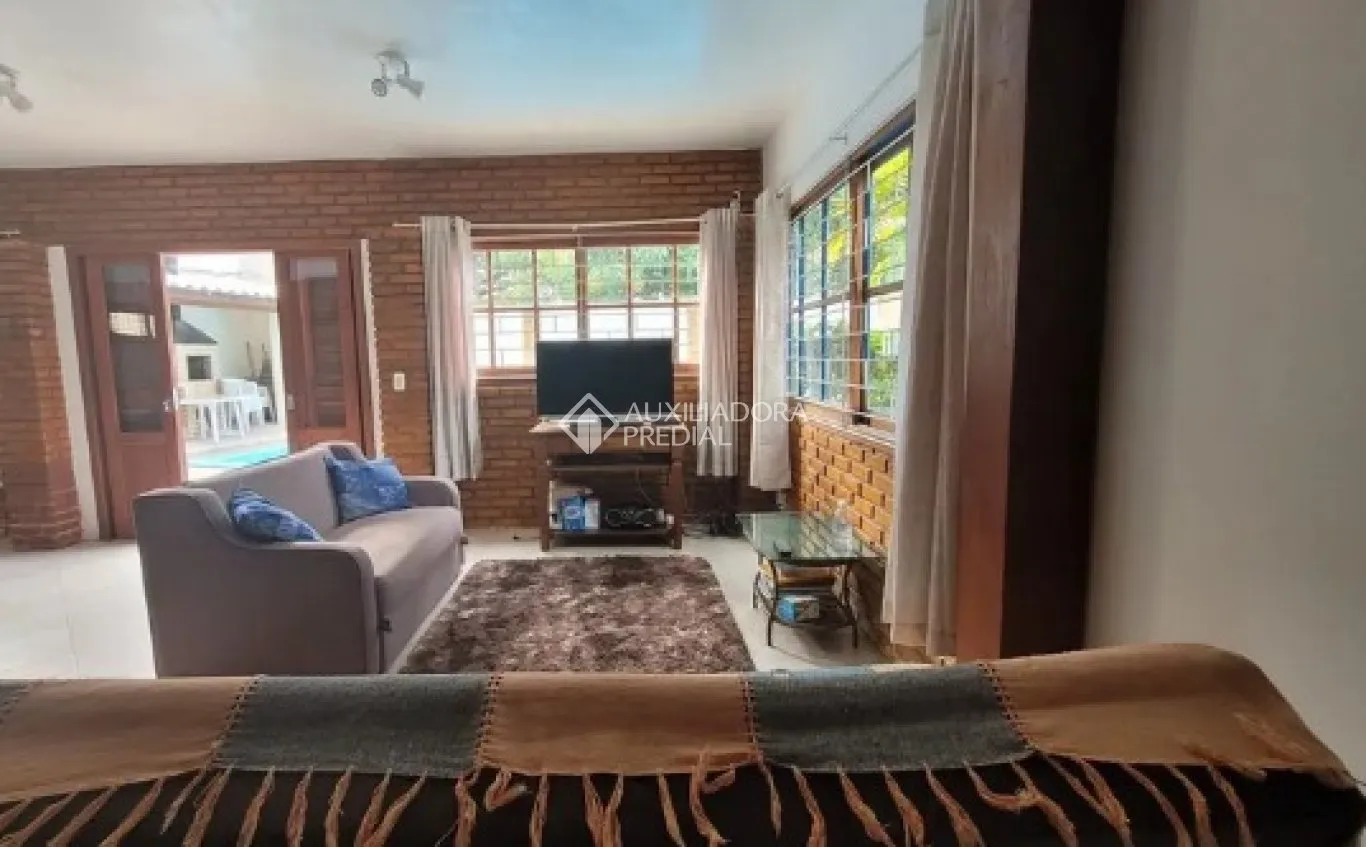 Casa à venda com 4 quartos e 2 suítes, 5 vagas, 203m² na PAU DE CANELA no Campeche, Florianópolis — foto 6
