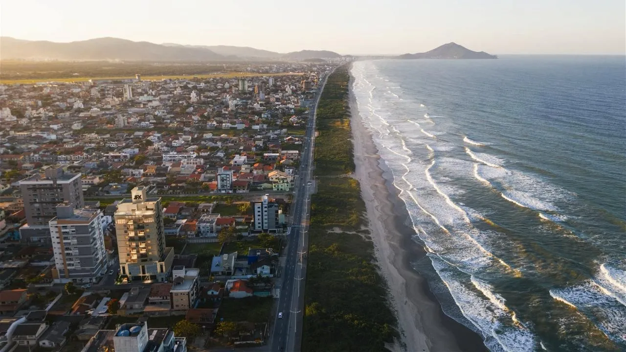 Apartamento, 3 dormitórios, Centro, próximo ao mar em Navegantes SC (cód 17885) — foto 5
