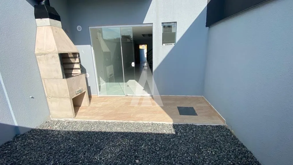 Sobrado Geminado com 1 suíte(s) mais 2 quarto(s) à venda no bairro BUCAREIN em JOINVILLE, por R$ 680.000.00. — foto 3