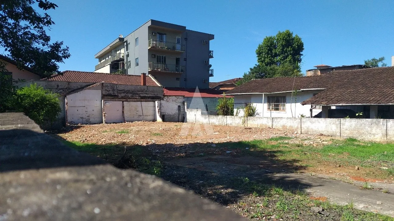Terreno à venda no bairro Boa Vista em Joinville, por R$ 580.000.00. — foto 3