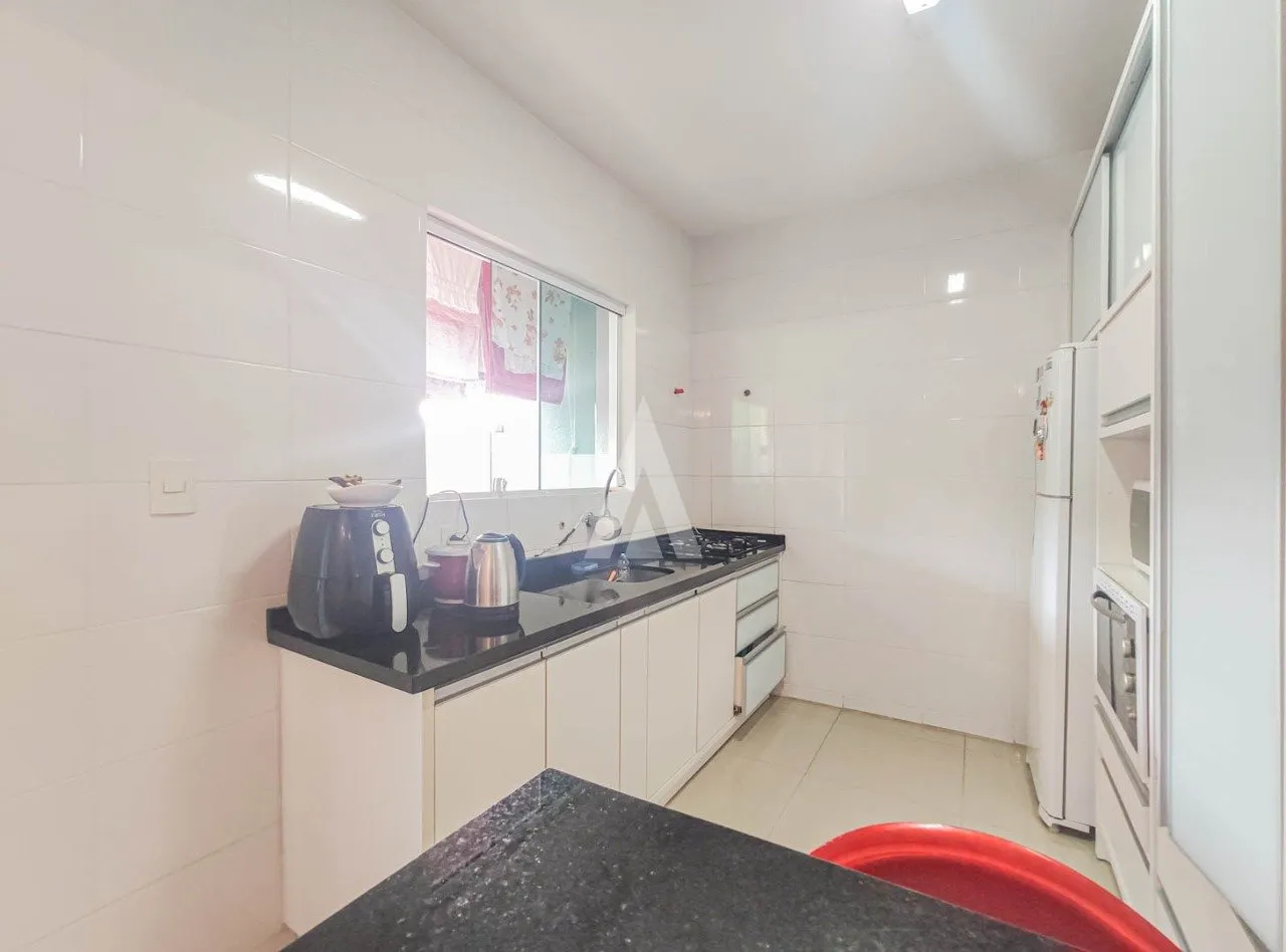 Sobrado com 1 suíte(s) mais 1 quarto(s) à venda no bairro FLORESTA em JOINVILLE, por R$ 600.000.00. — foto 6