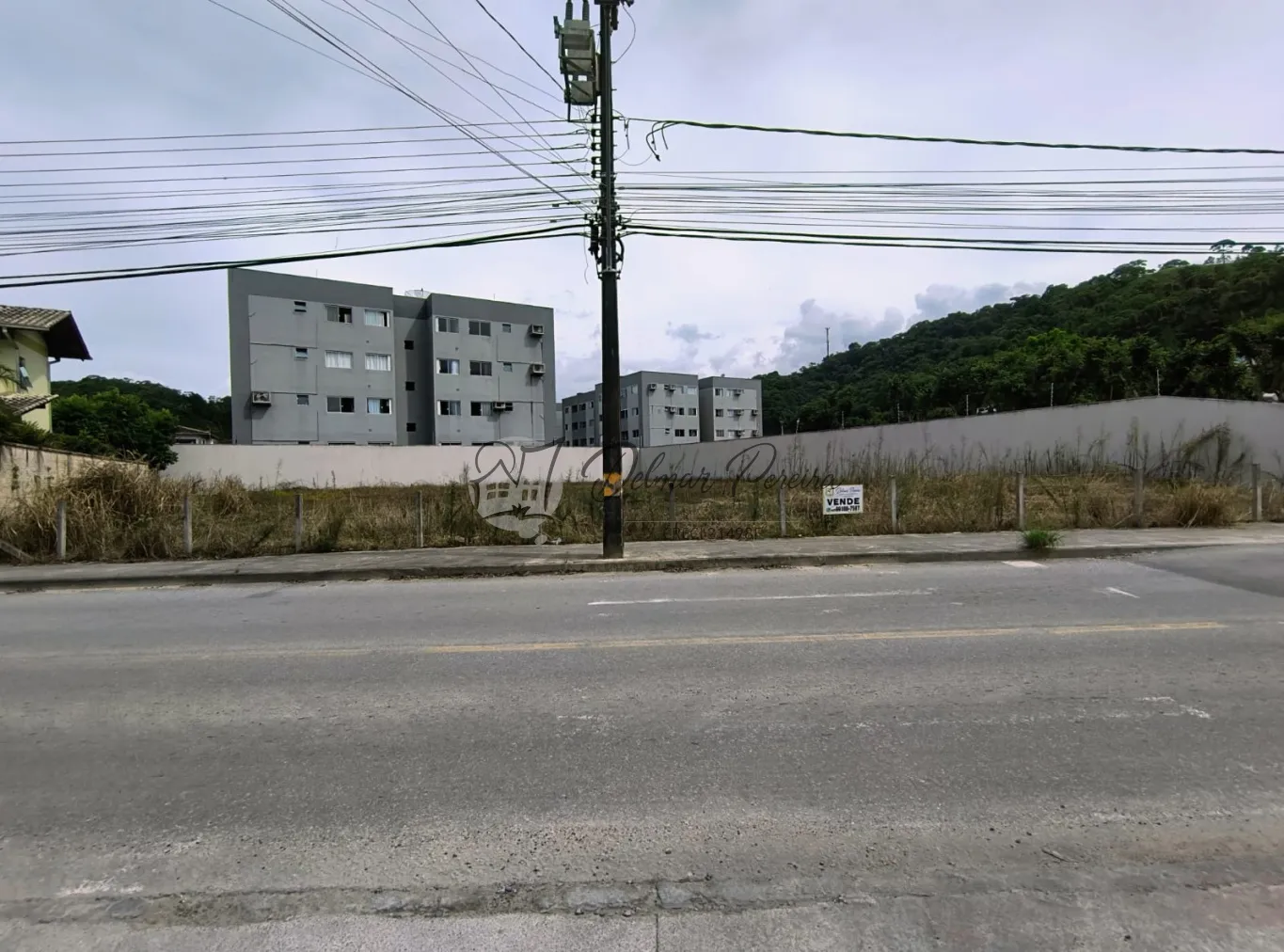 Terreno ideal para fins comerciais — foto 3