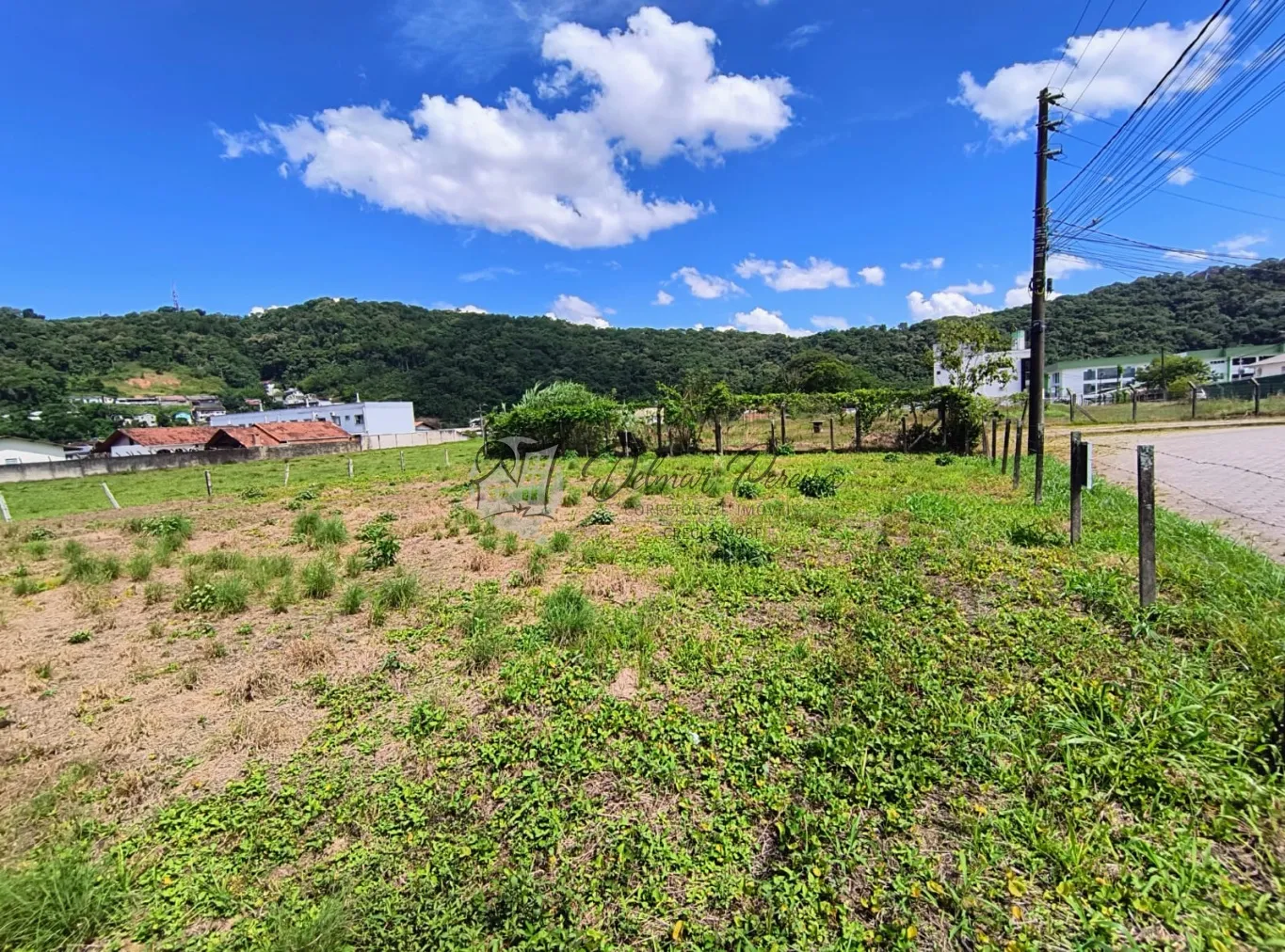 Terreno em excelente localização no bairro Bela Vista próximo a Viacredi e IFSC. — foto 4