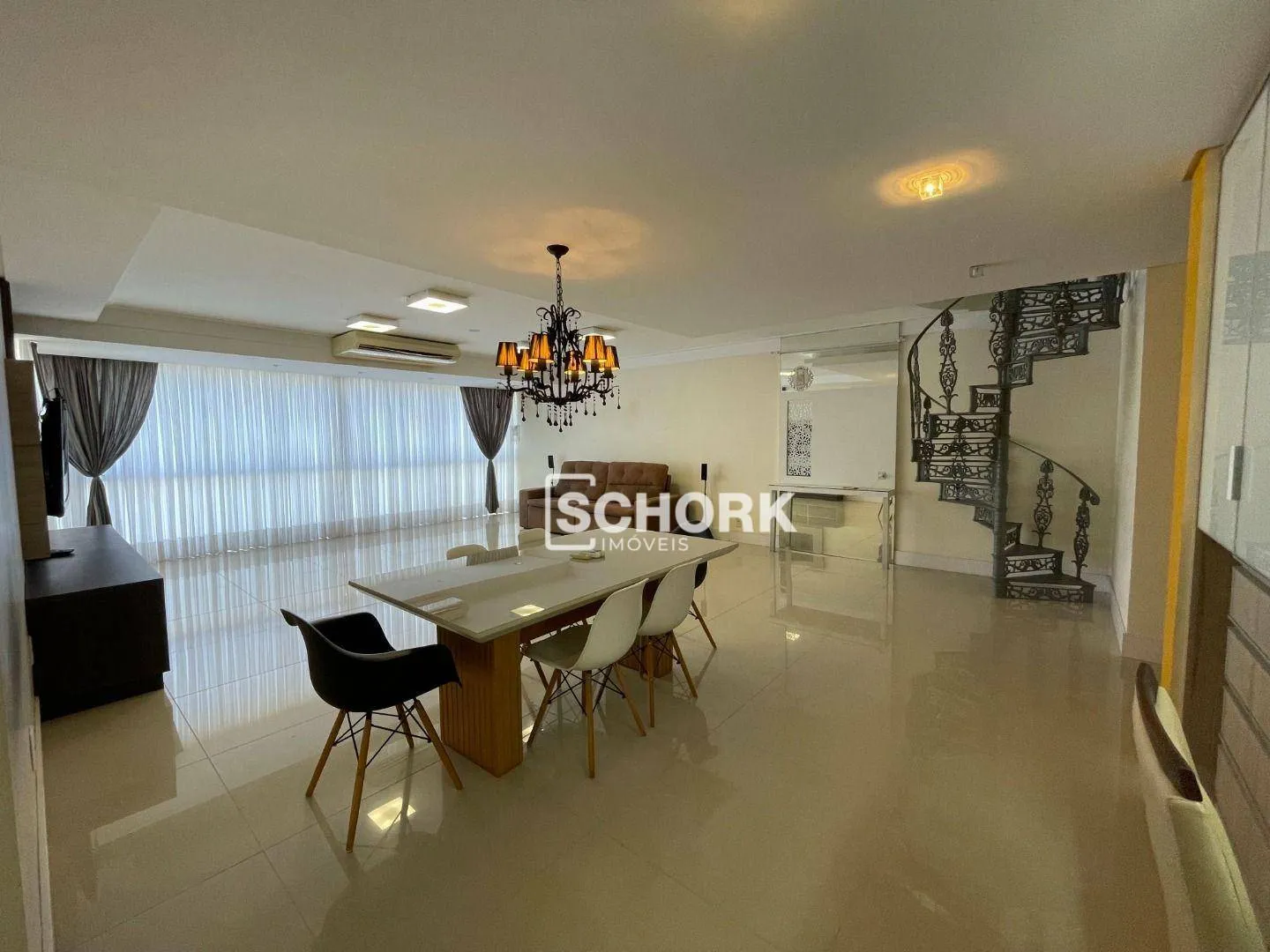Apartamento Duplex com 3 dormitórios à venda, 272 m por R$ 1.600.000,00 - Centro (Blumenau) - Blumenau/SC — foto 2