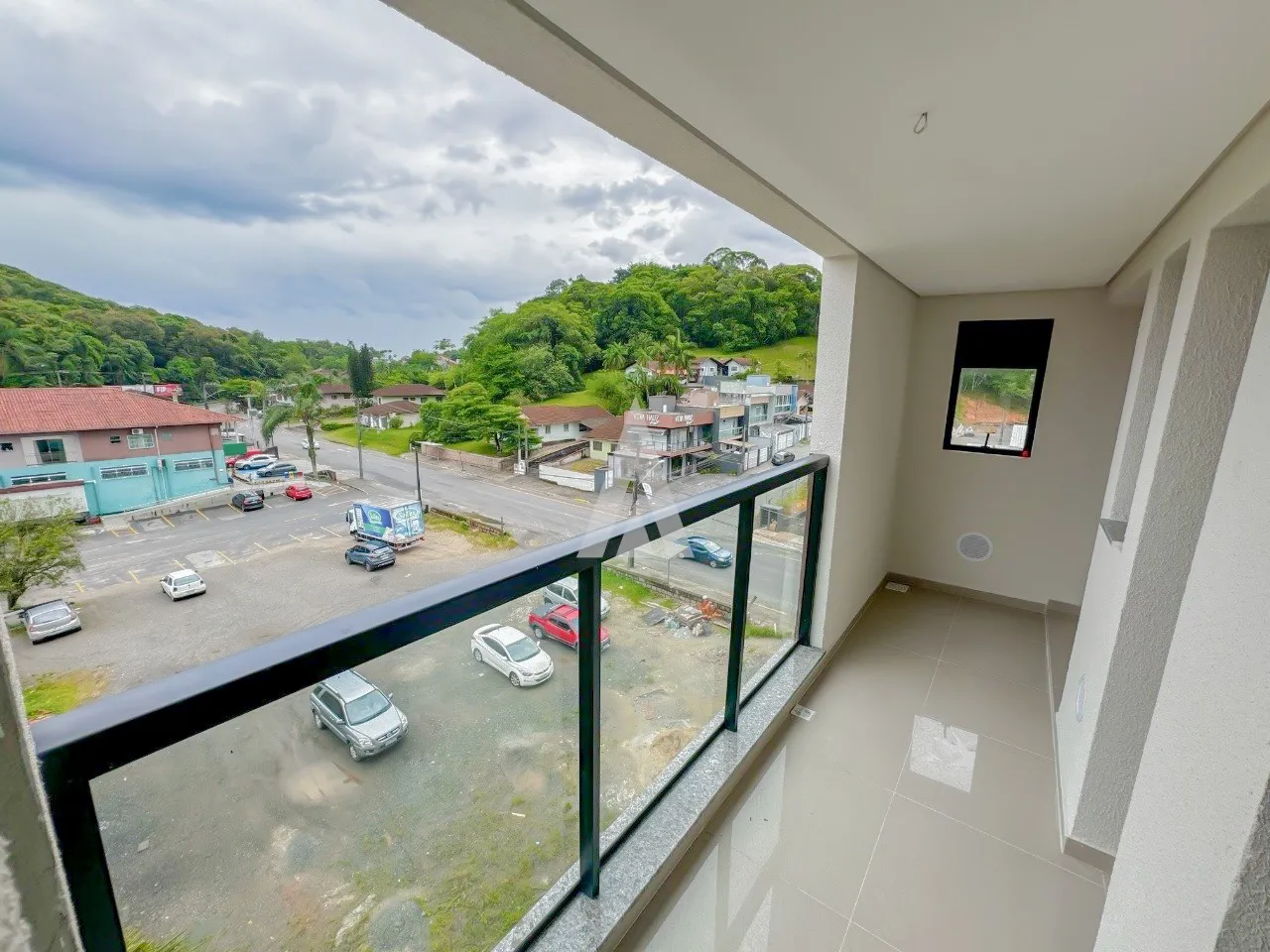 Apartamento com 1 suíte(s) mais 2 quarto(s) à venda no bairro GLÓRIA em JOINVILLE, por R$ 570.000.00. — foto 7