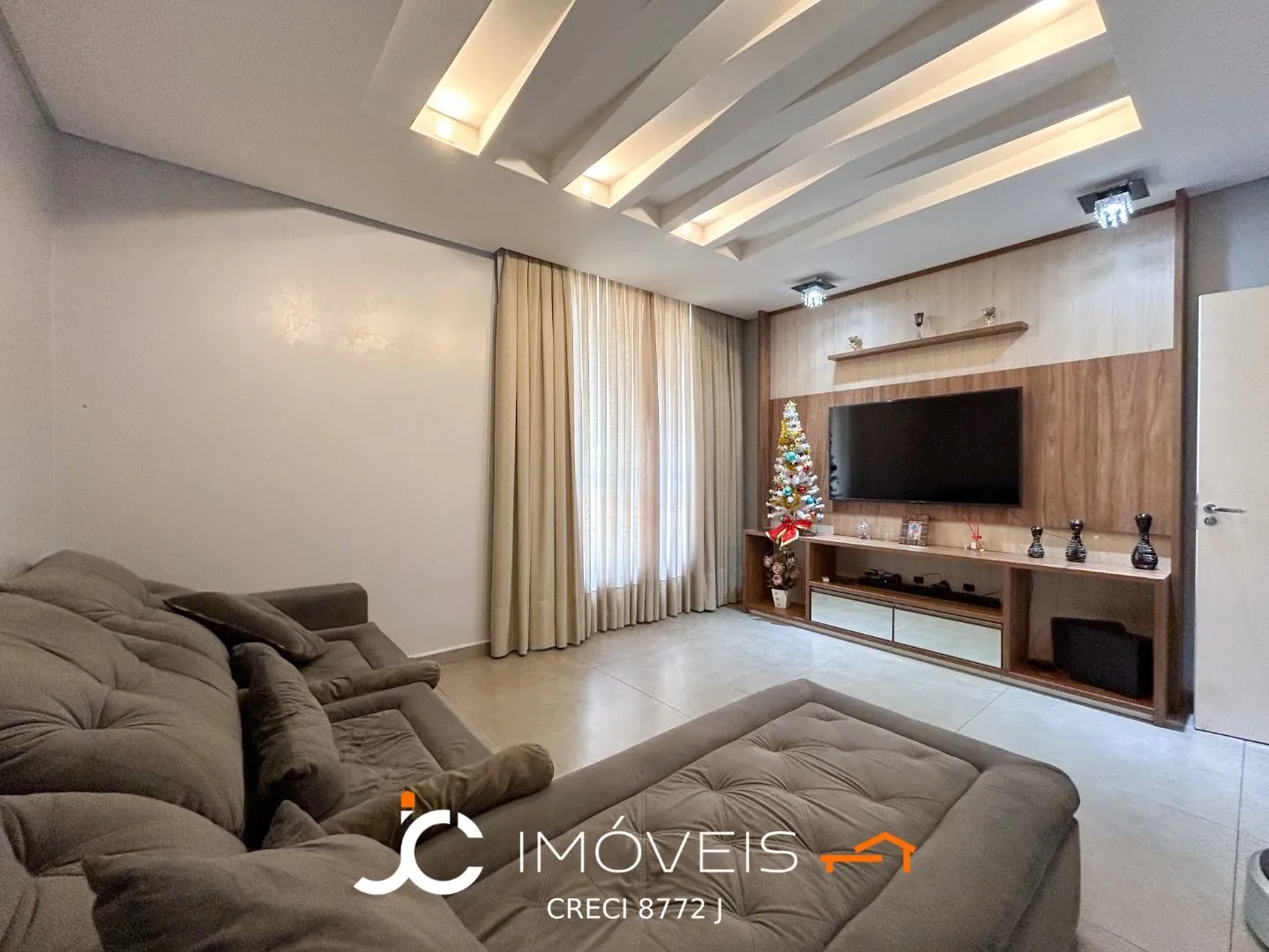 Casa com 4 dormitórios sendo 1 suíte à venda, 311 m por R$ 1.200.000 - Velha Central - Blumenau/SC — foto 6