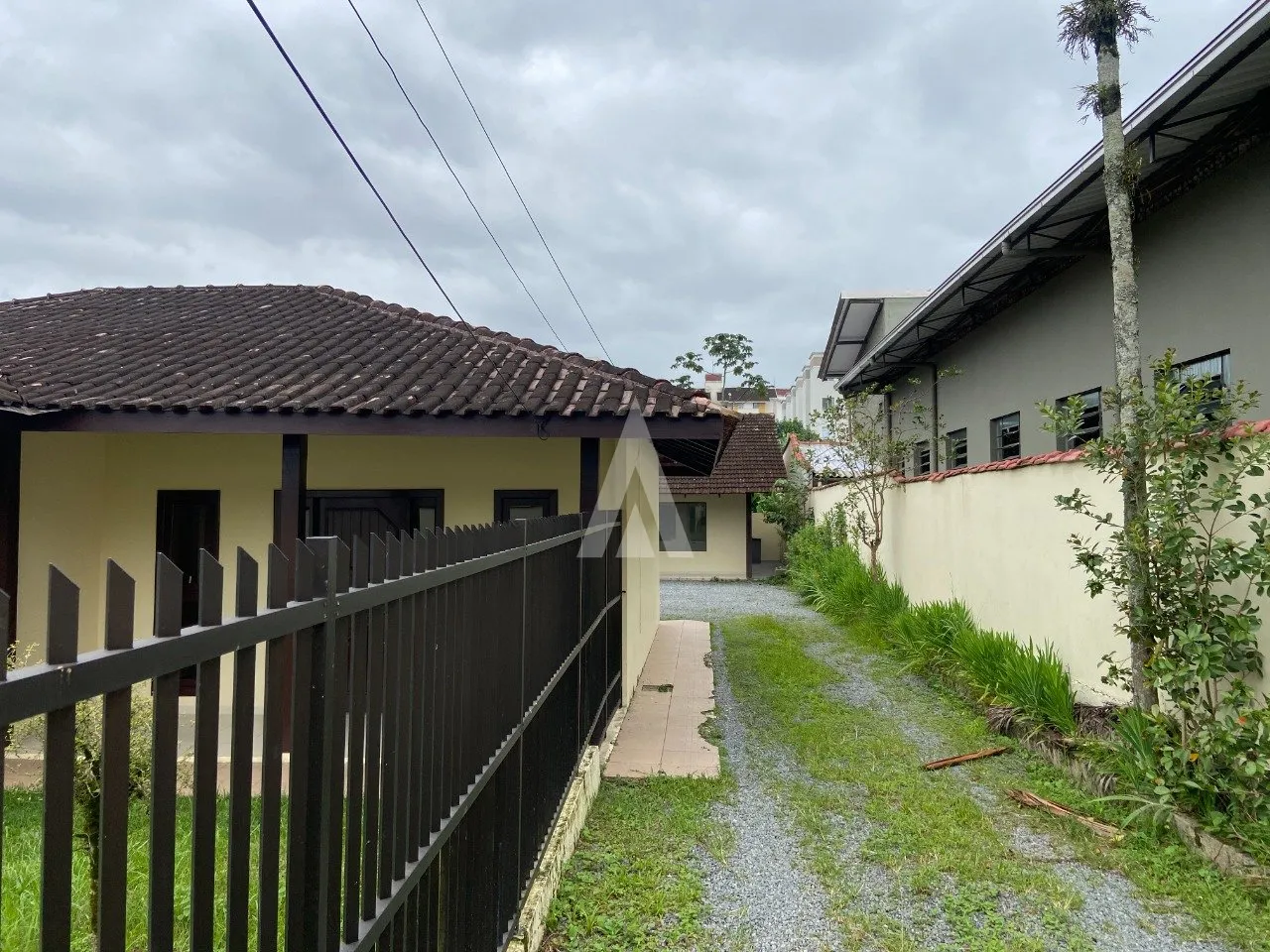 Terreno com 1050m à venda no bairro Floresta em Joinville-SC por R$850.000,00. - foto 1