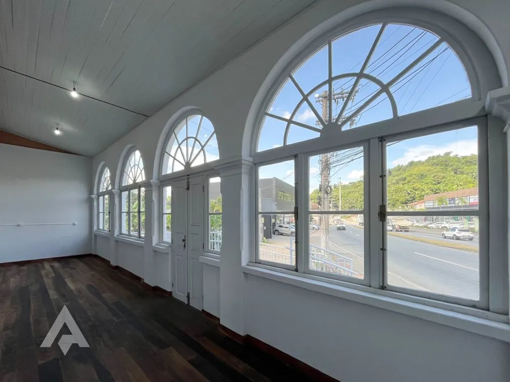 Sala Comercial de 600 m para locação por R$ 20.000,00 - Bairro Do Salto - Blumenau/SC — foto 2