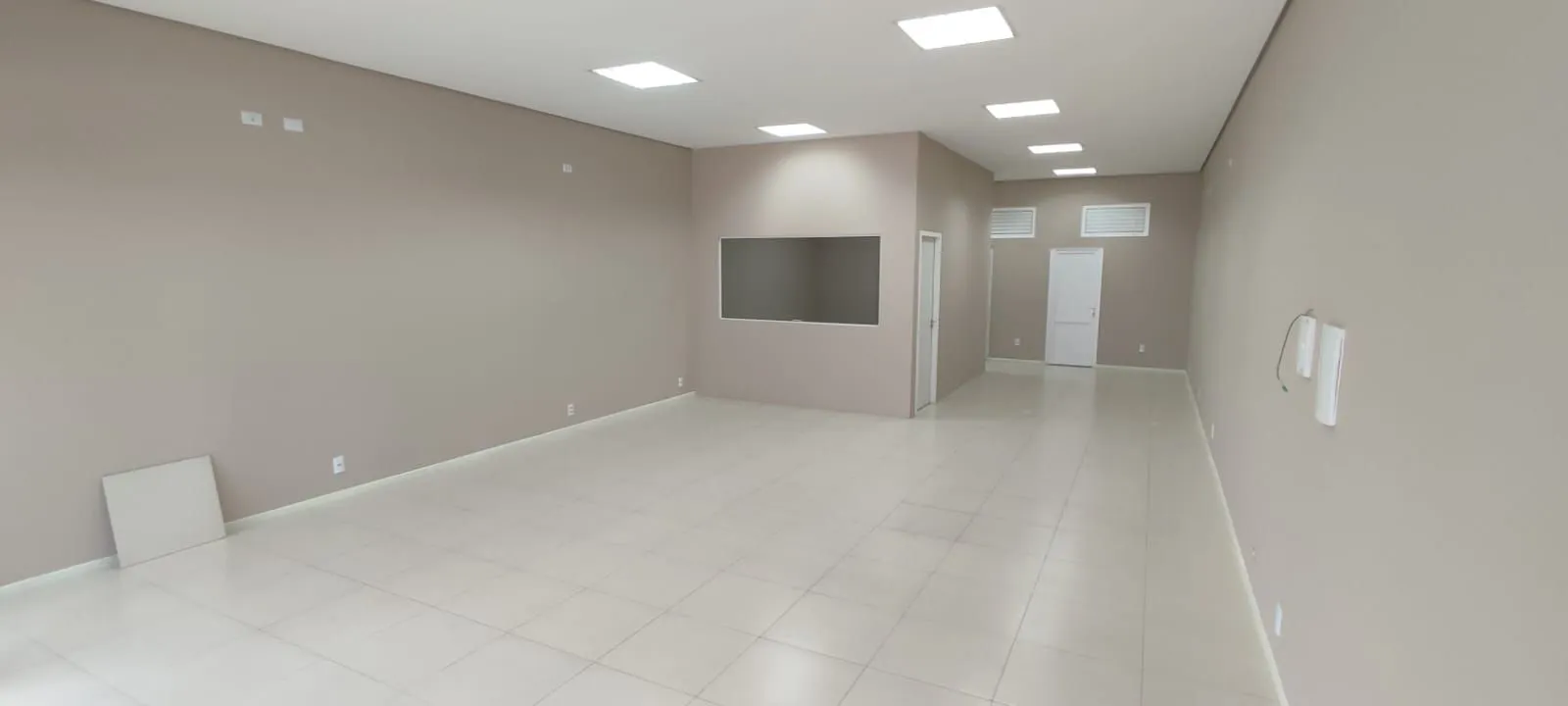 Sala comercial para alugar no bairro Centro em Timbó/SC — foto 3