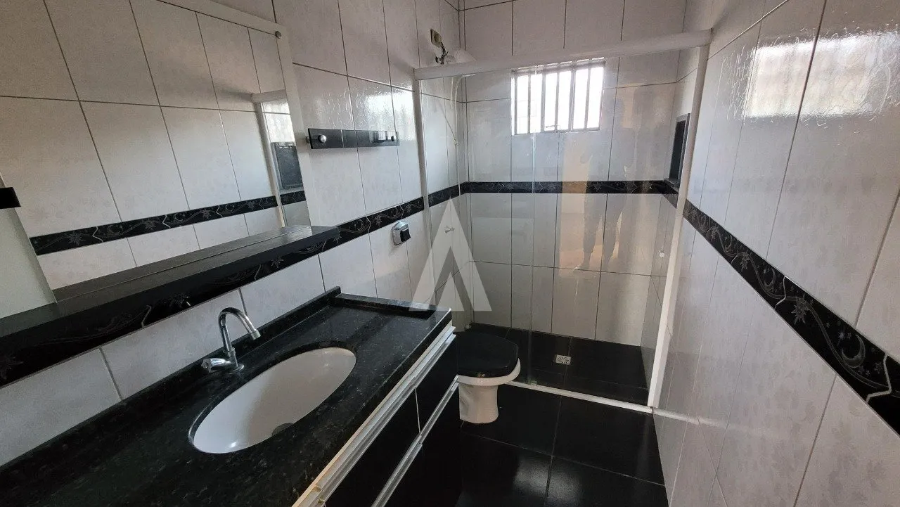 Sobrado com 1 suíte(s) mais 2 quarto(s) à venda no bairro Jardim Iririú em Joinville, de R$800.000,00. — foto 5