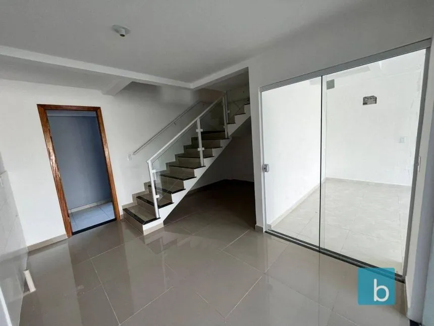 Sobrados com 2 suítes + banheiro social, com 85m privativos no Bairro Badenfurt! — foto 3