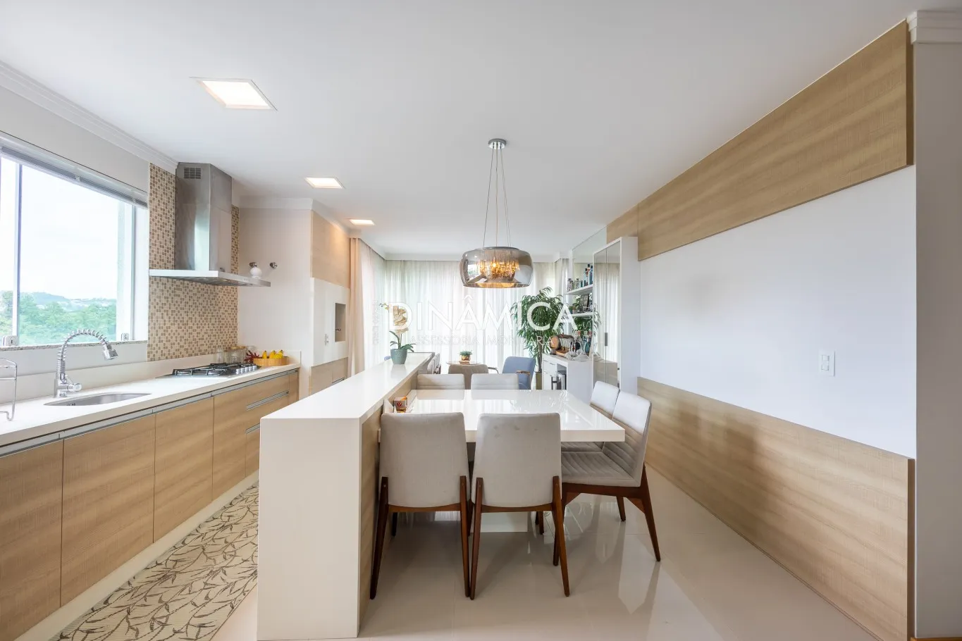 Excelente apartamento totalmente mobiliado no Bairro Itoupava Seca — foto 2