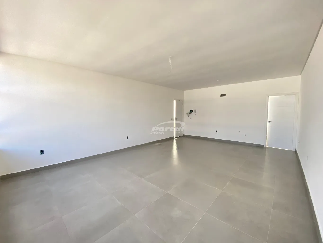 Sala comercial com aproximadamente 44m no bairro Santo Antônio - Balneário Piçarras/SC (Cód. 18120) — foto 2