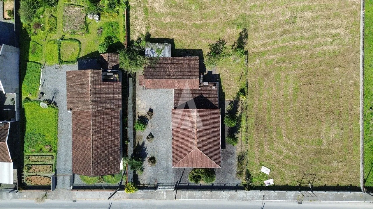 Terreno à venda no bairro Pirabeiraba em Joinville, por R$ 3.300.000.00. — foto 2