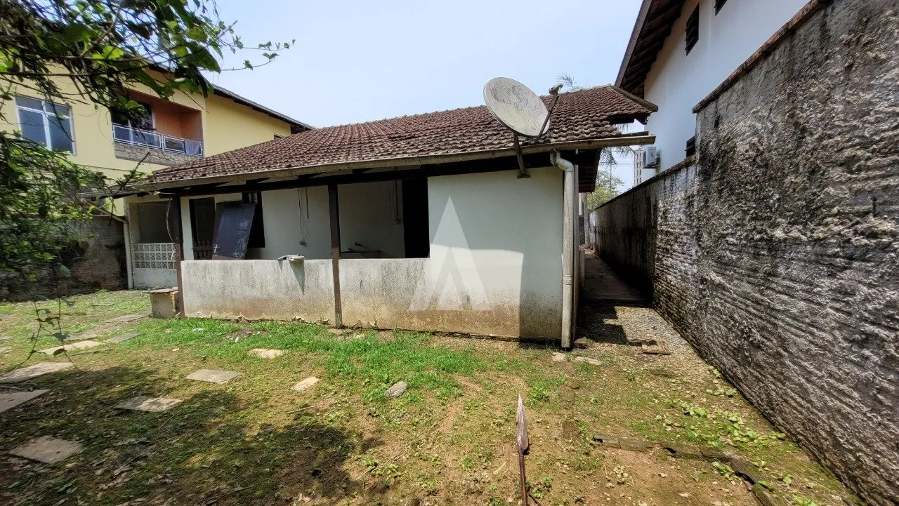 Terreno à venda no bairro Santo Antônio em Joinville, por R$ 499.000.00. — foto 4