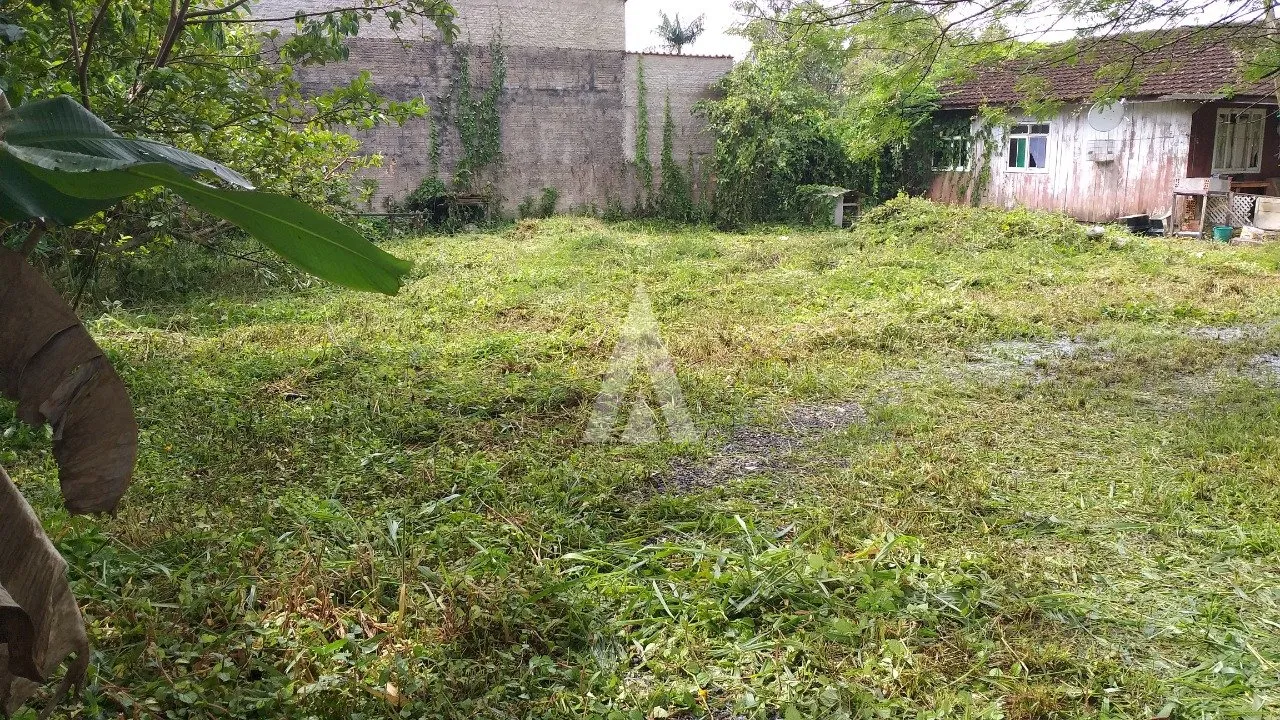 Terreno à venda no bairro Floresta em Joinville, por R$ 400.000.00. - foto 1