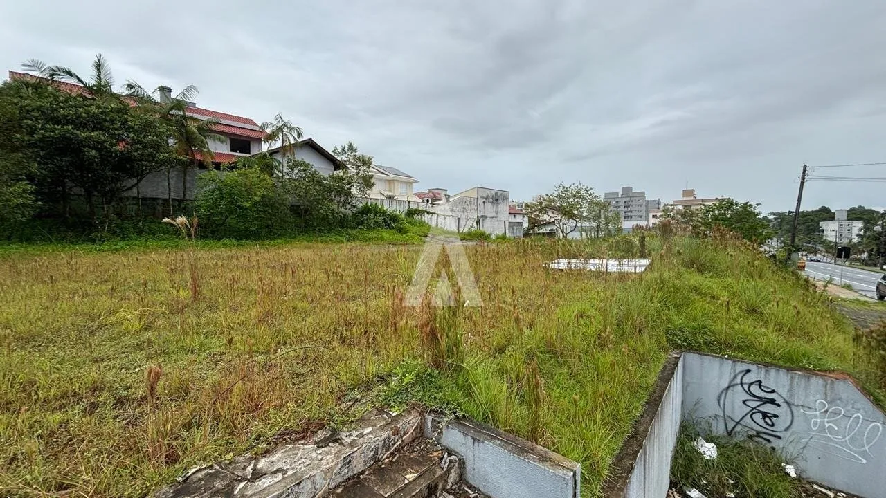Terreno à venda no bairro Floresta em Joinville, por R$ 1.450.000.00. — foto 5