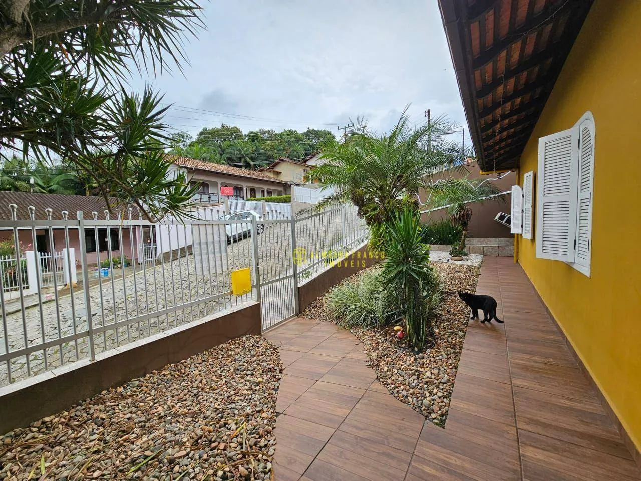 Ampla casa com 1 suíte master + 2 dormitórios no Bairro Itoupava Central. — foto 3