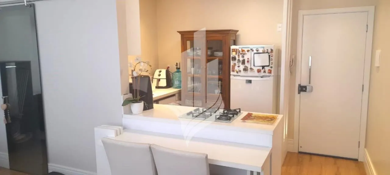 Apartamento semi mobiliado 1 dormitórios, 1 vaga de garagem - foto 1