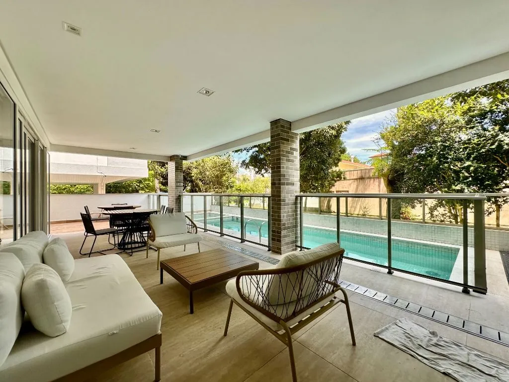 Apartamento em Florianópolis - foto 1