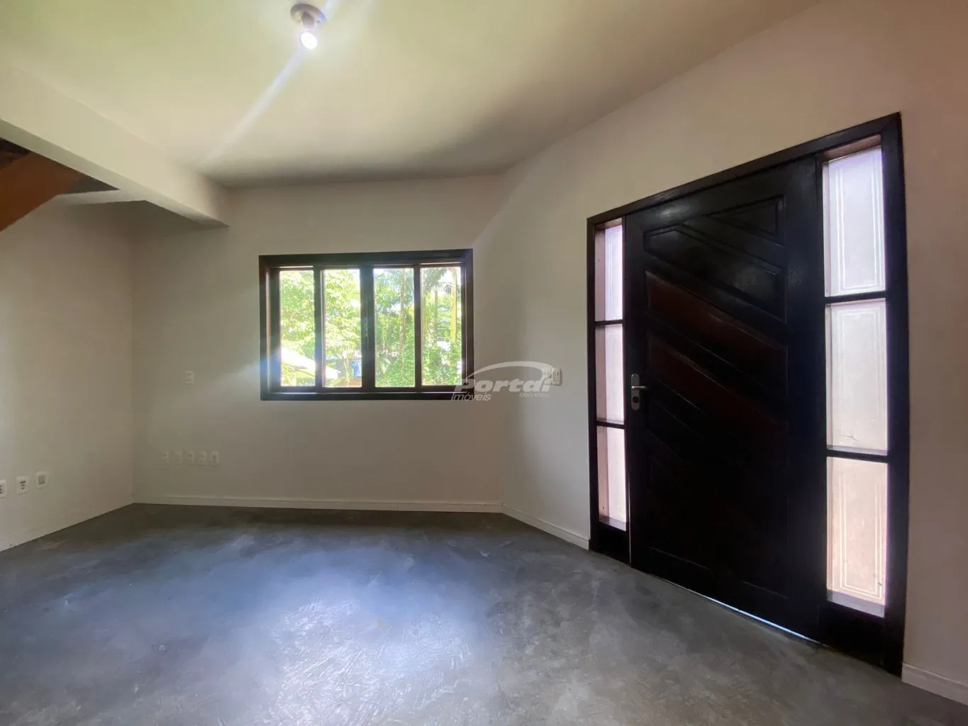 Casa · para alugar · 3 quartos · 200m² · Salto Weissbach, Blumenau