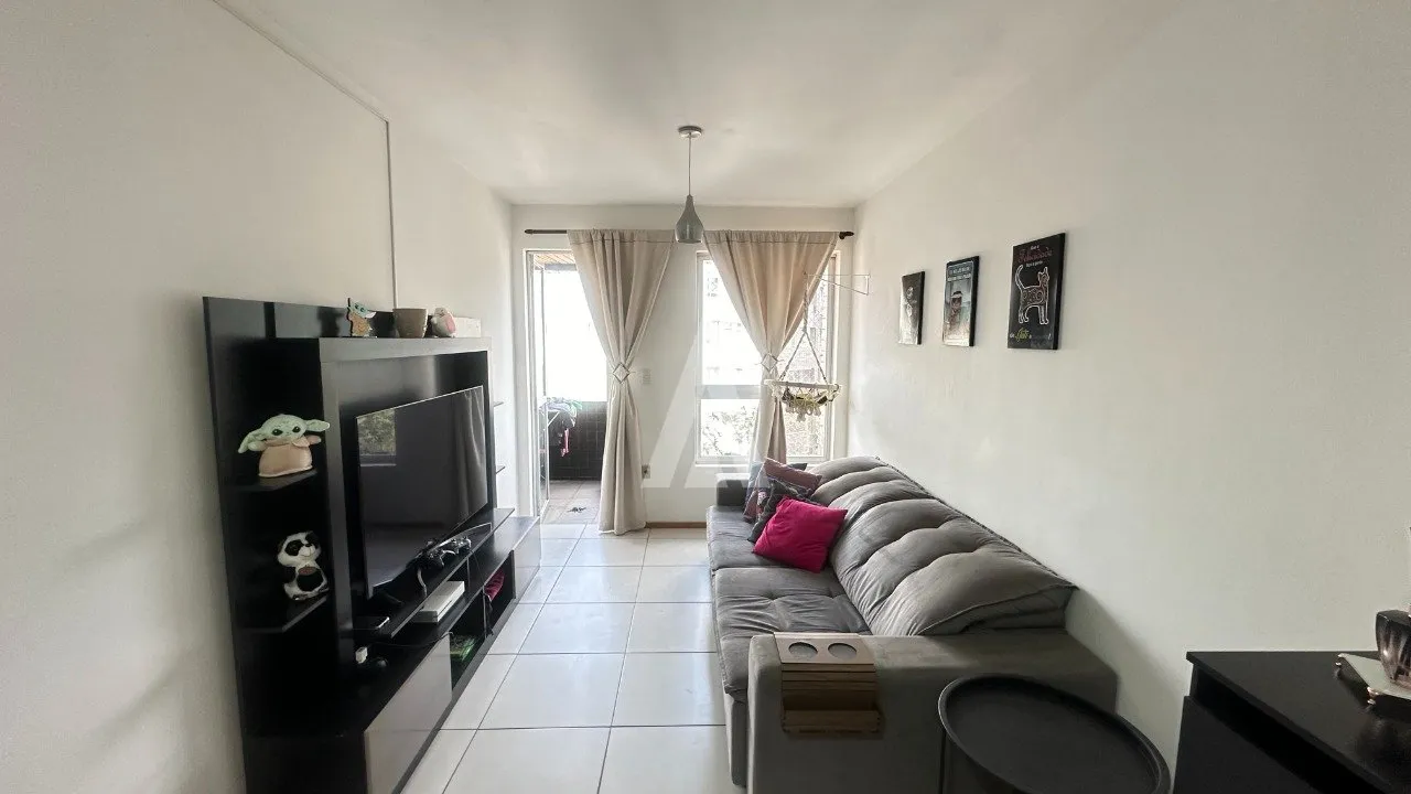 Apartamento com 1 suíte(s) mais 2 quarto(s) à venda no bairro AMÉRICA em JOINVILLE, por R$ 530.000.00. — foto 2