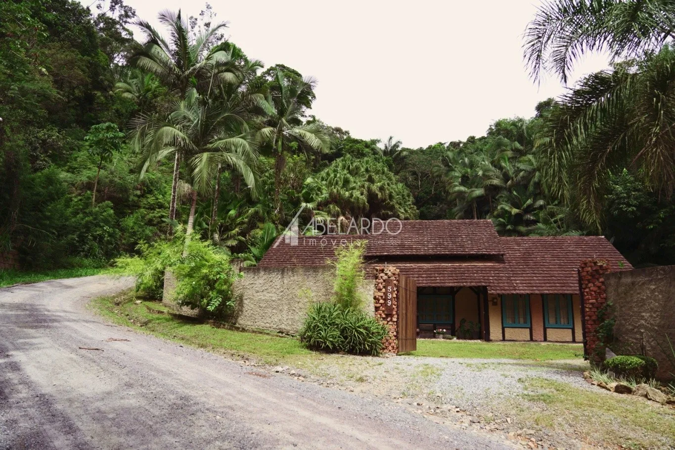 Cada espaço foi cuidadosamente mobiliado e equipado, garantindo uma estadia tranquila e sem preocupações. Seja para morar, passar as férias ou como um investimento de aluguel - mergulhe na natureza sem abrir mão do conforto! — foto 2