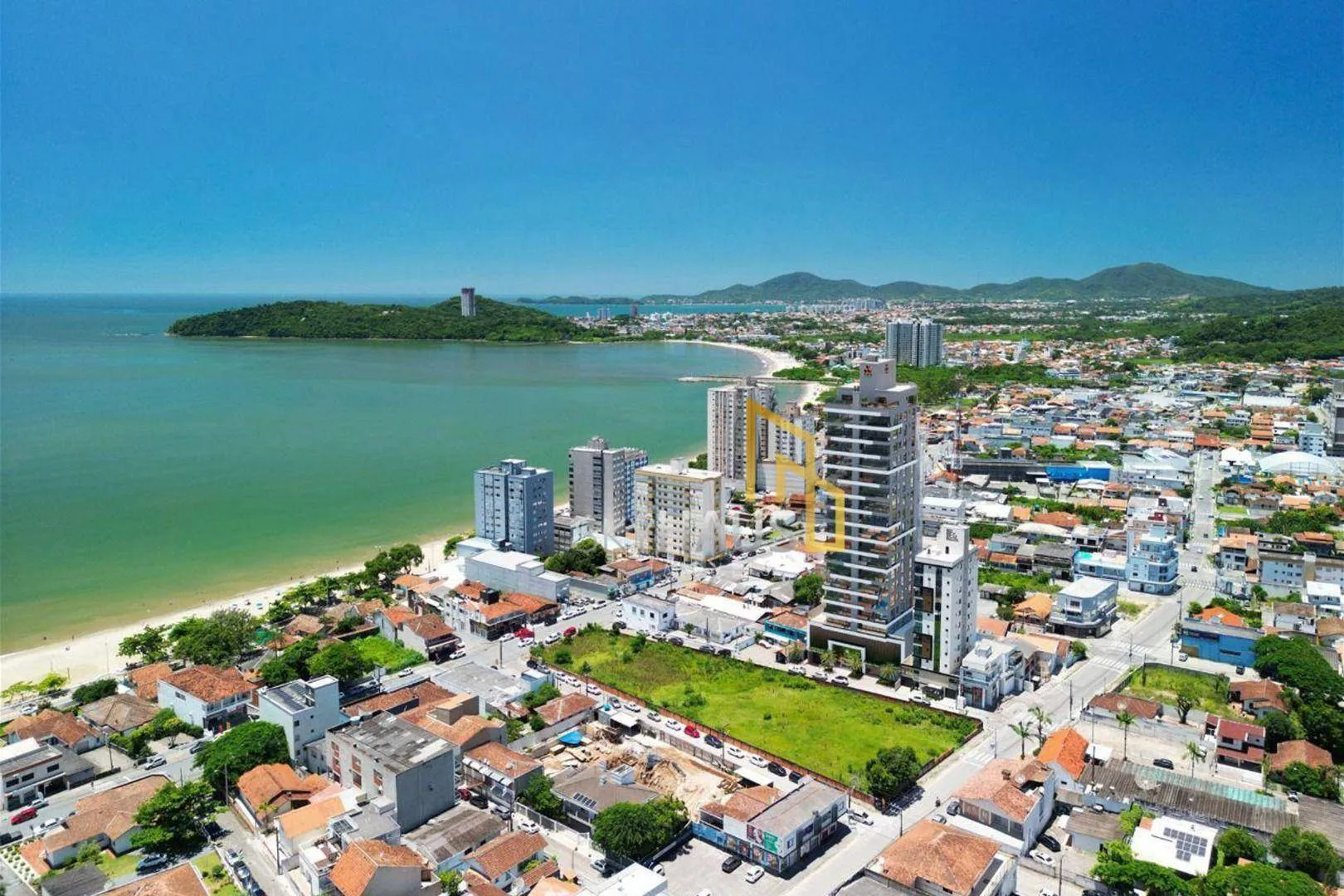 Apartamento com 3 dormitórios à venda, 277 m por R$ 1.727.000 - Centro - Balneário Piçarras/SC - foto 1