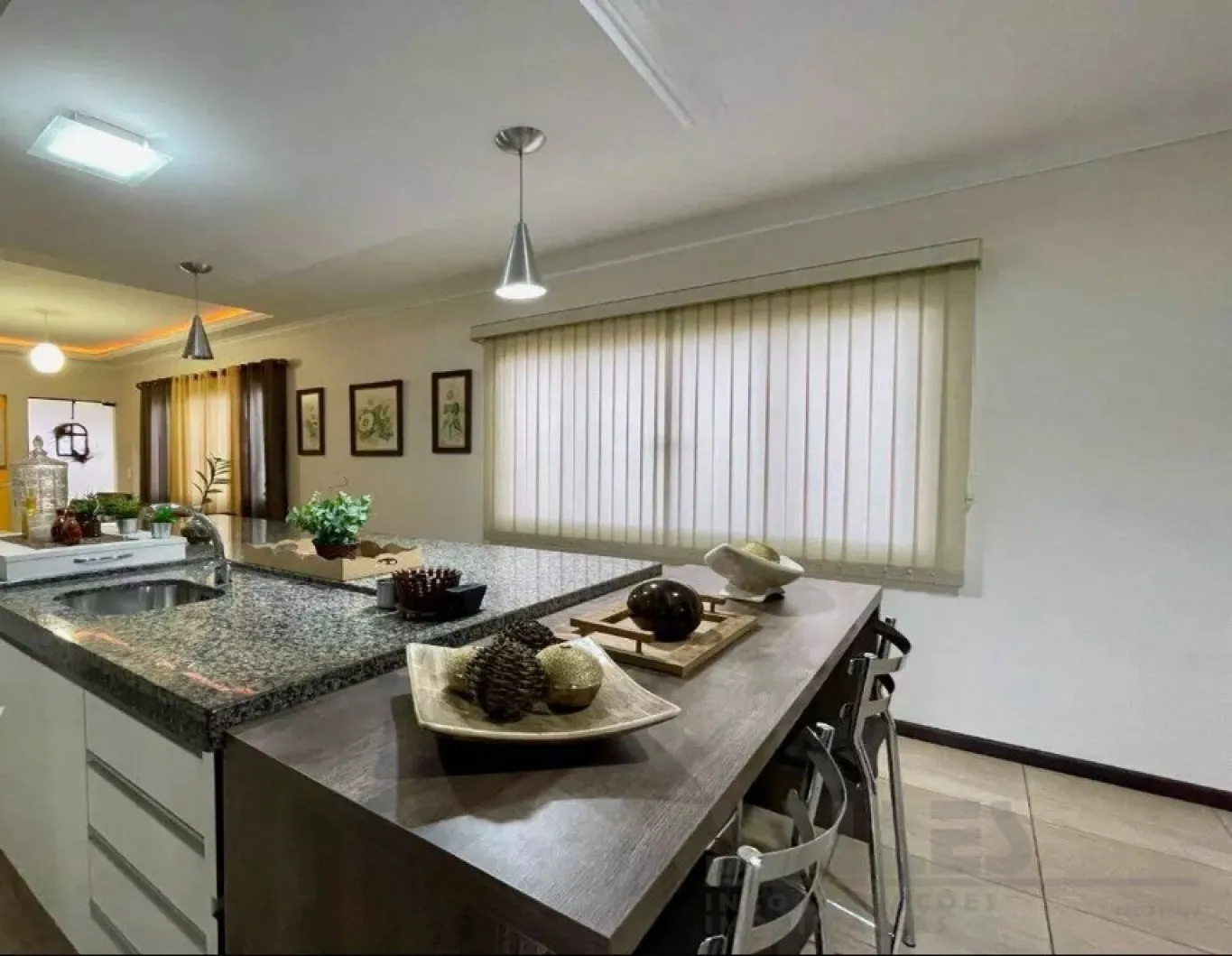 Casa plana - Água Verde — foto 2