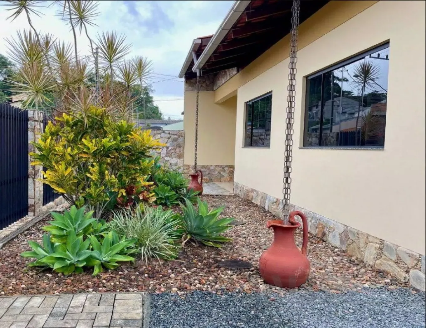 Casa plana - Água Verde — foto 3