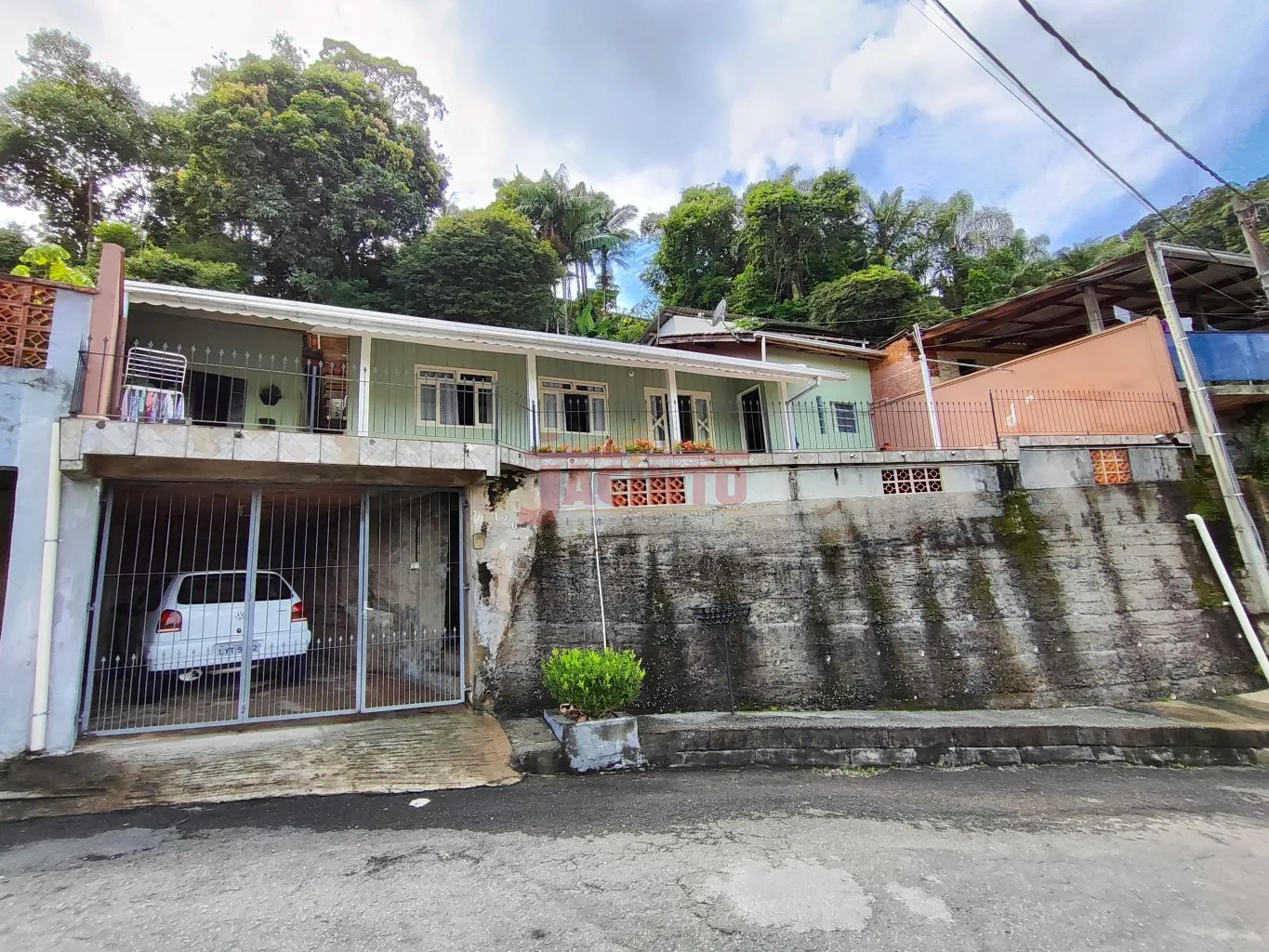 Casa Mista com 2 dormitórios no bairro Ponta Aguda. — foto 4