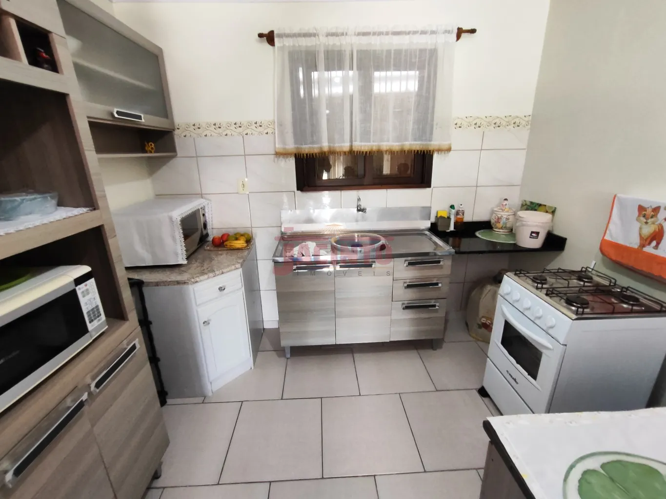 Casa Mista com 2 dormitórios no bairro Ponta Aguda. — foto 7