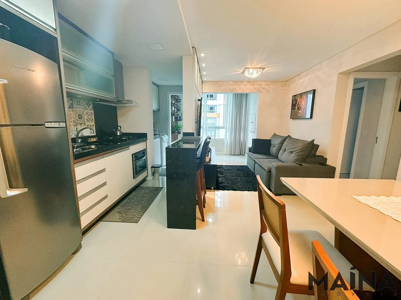 Excelente apartamento mobiliado com 61m na Itoupava Seca, 2 dormitórios sendo 1 suíte por R$630.000 - Blumenau/SC — foto 2