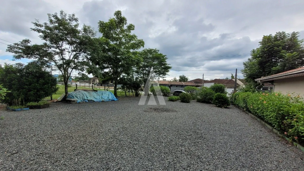 Terreno à venda no bairro Vila Nova em Joinville, por R$ 450.000.00. — foto 3