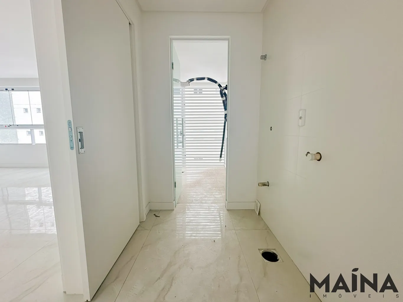 Excelente apartamento de 106m na Escola Agrícola, 3 dormitórios sendo 3 suítes por R$799.000 - Blumenau//SC — foto 7