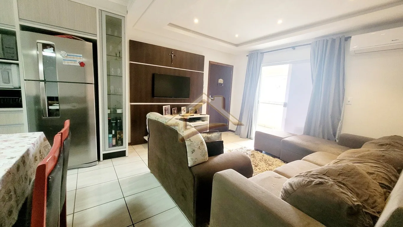 Apartamento semi mobiliado com três dormitórios no bairro Itoupavazinha! — foto 3