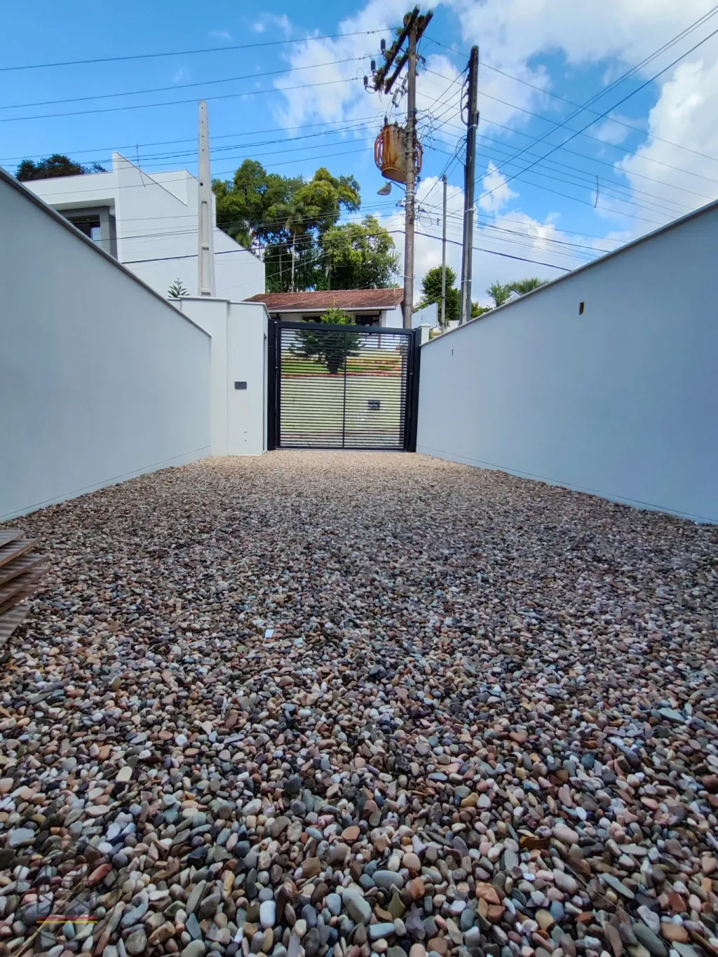Sobrado de alto padrão no Bairro da Velha próximo ao centro. — foto 3