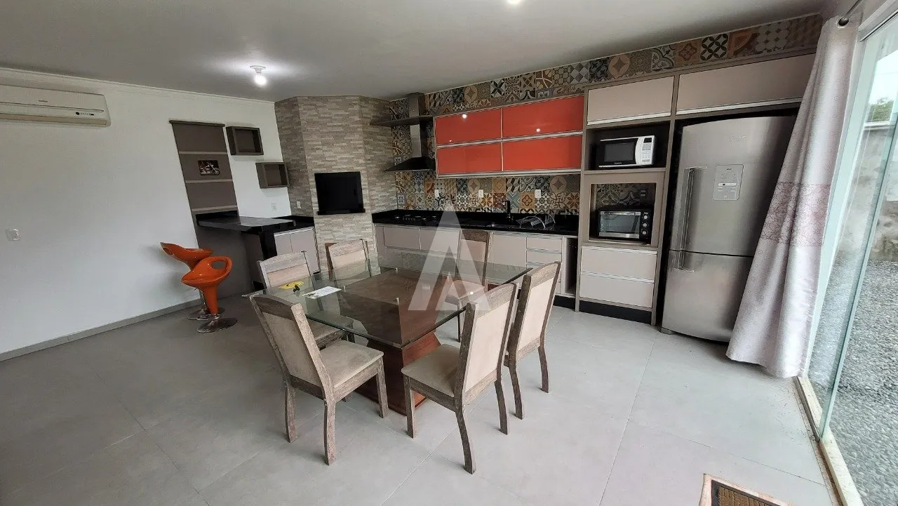 Casa com 1 suíte(s) à venda no bairro Vila Nova em Joinville, por R$ 450.000.00, — foto 2