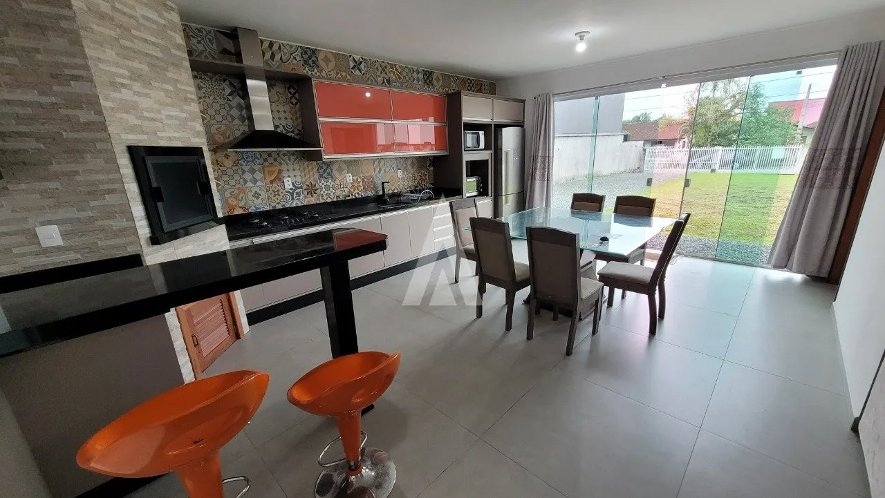 Casa com 1 suíte(s) à venda no bairro Vila Nova em Joinville, por R$ 450.000.00, - foto 1
