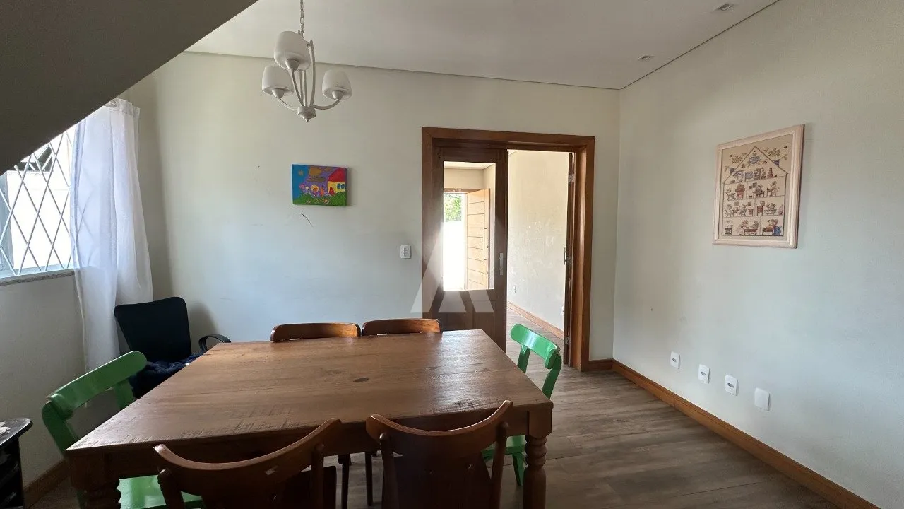 Sobrado Geminado com 1 suíte(s) mais 2 quarto(s) à venda no bairro Saguaçu em Joinville, por R$ 780.000.00. — foto 7