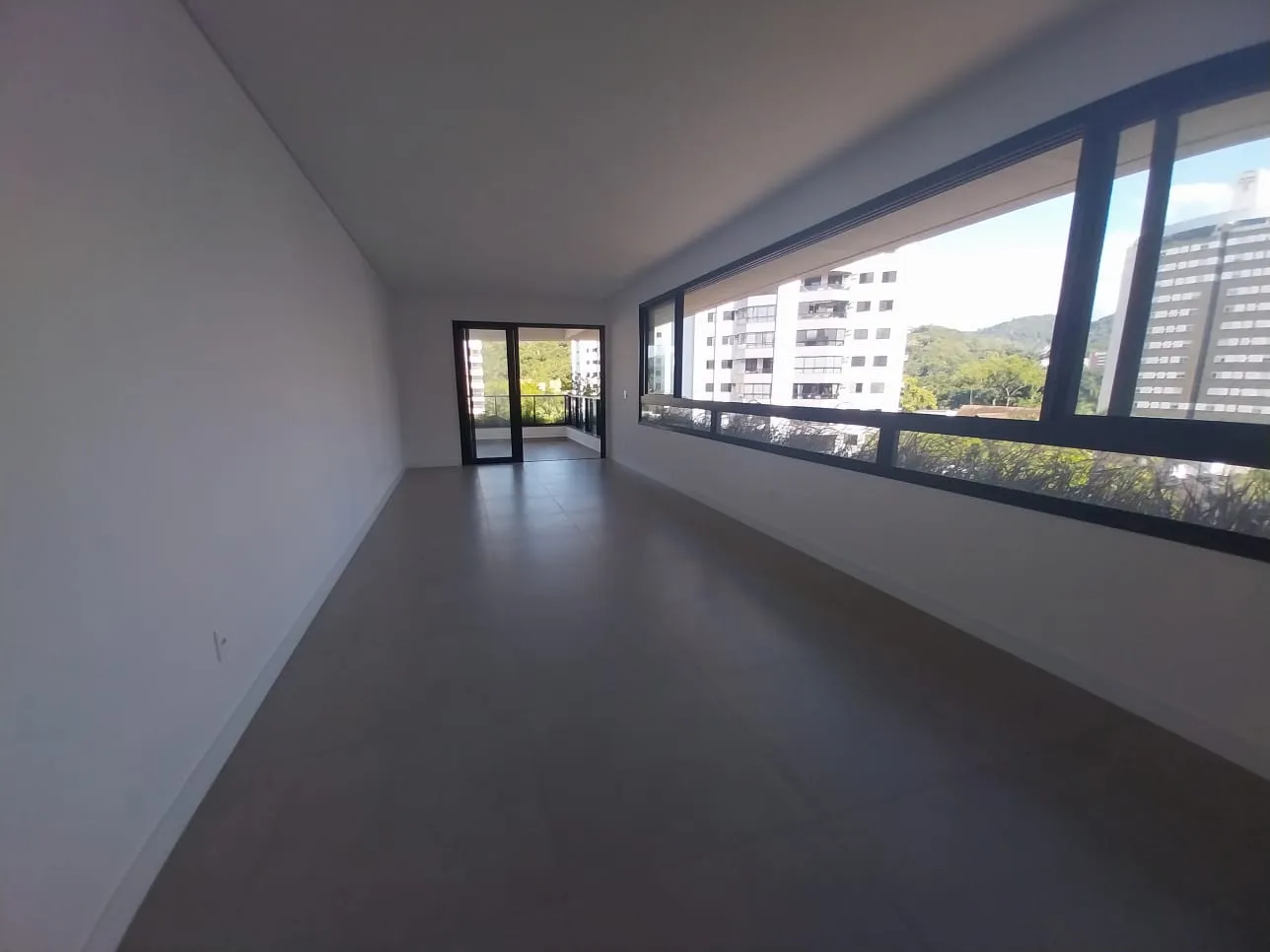 Apartamento com 4 dormitórios à venda no bairro Centro em Blumenau/SC — foto 2