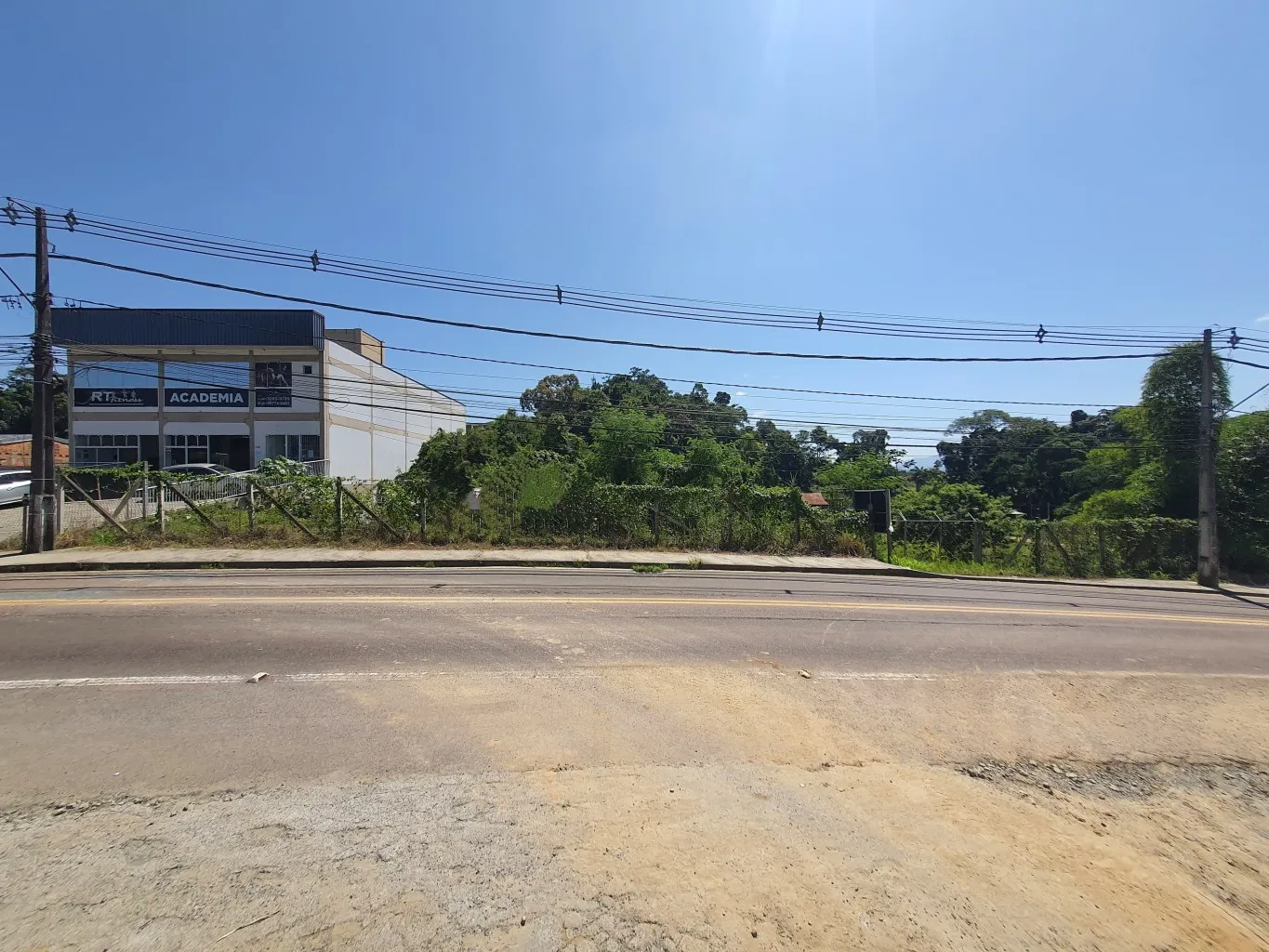 Terreno plano de frente para Guilherme Poerner - foto 1