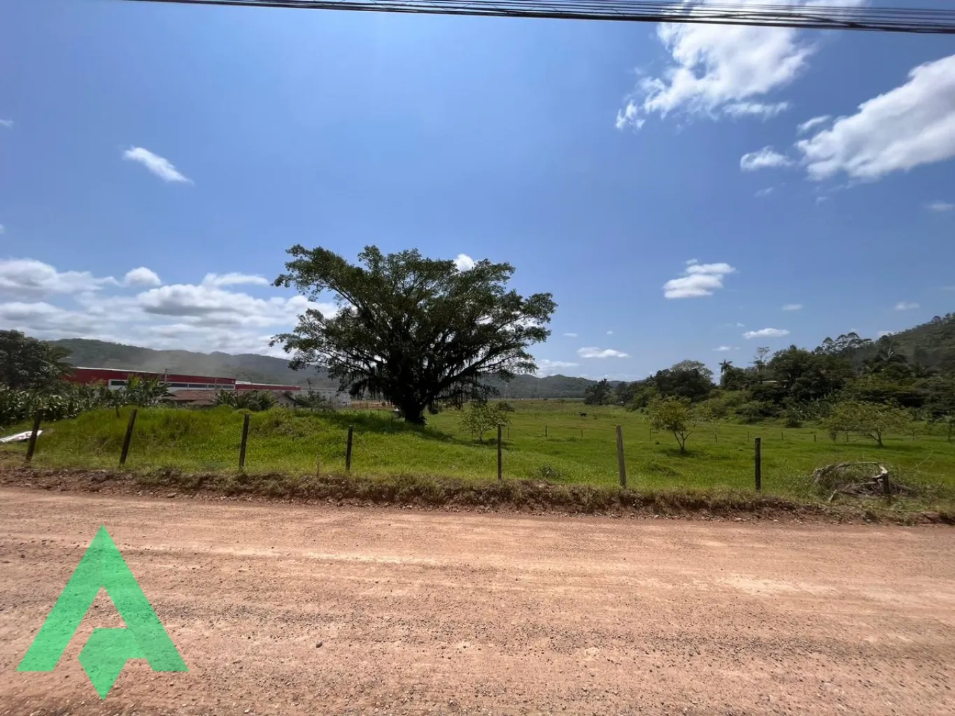 Amplo Terreno à venda, no Bairro Belchior Baixo em Gaspar! — foto 3