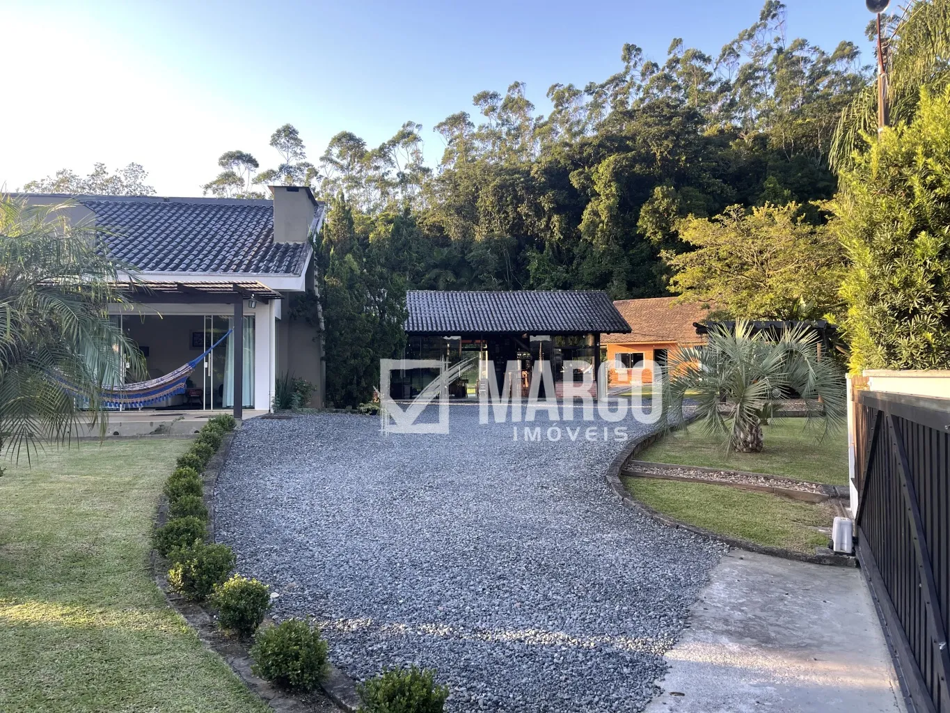 Oásis à beira da lagoa: Oportunidade única de investimento e lazer em Testo Alto — foto 3