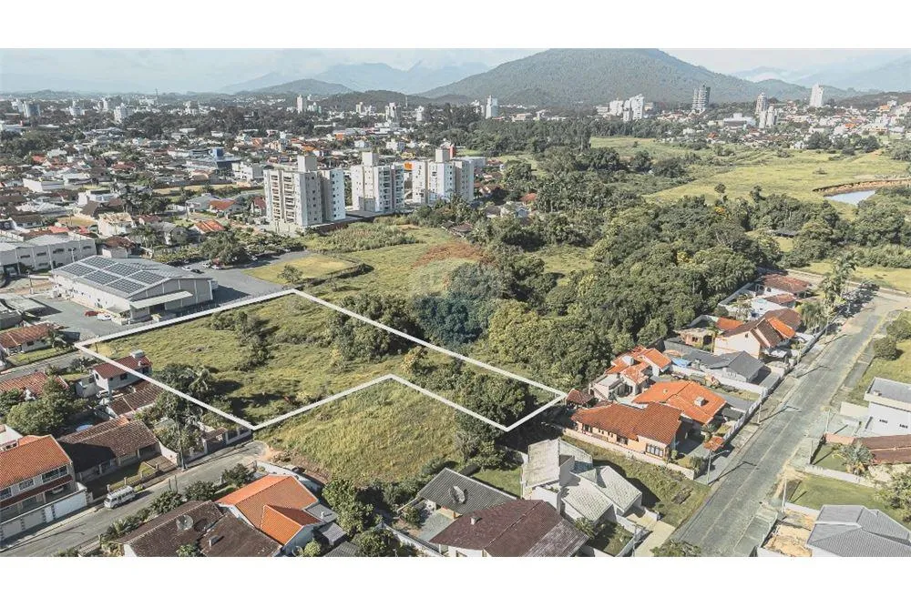 Ótimo terreno para Investimento com 6.045 m - foto 1