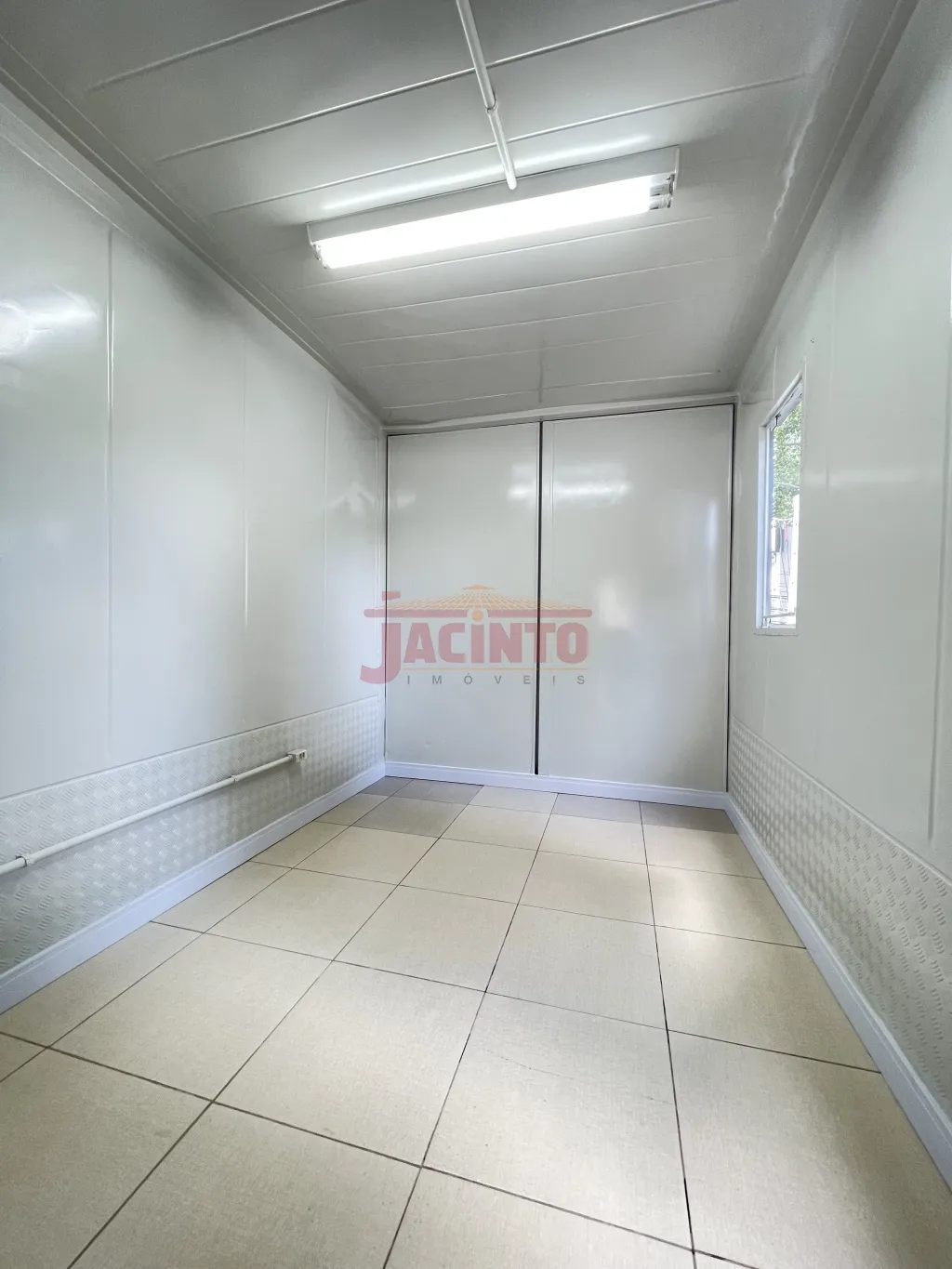 Sala Comercial com aproximadamente 30m no Bairro Fortaleza. — foto 7