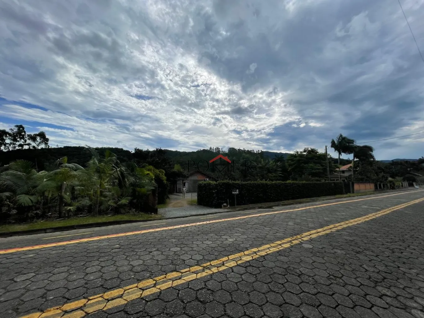 Oportunidade de terreno comercial ou residencial no início da Rota do Enxaimel no Bairro Testo Alto na cidade de Pomerode com 1.191,00m, fazendo frente em 40,00 metros. — foto 3