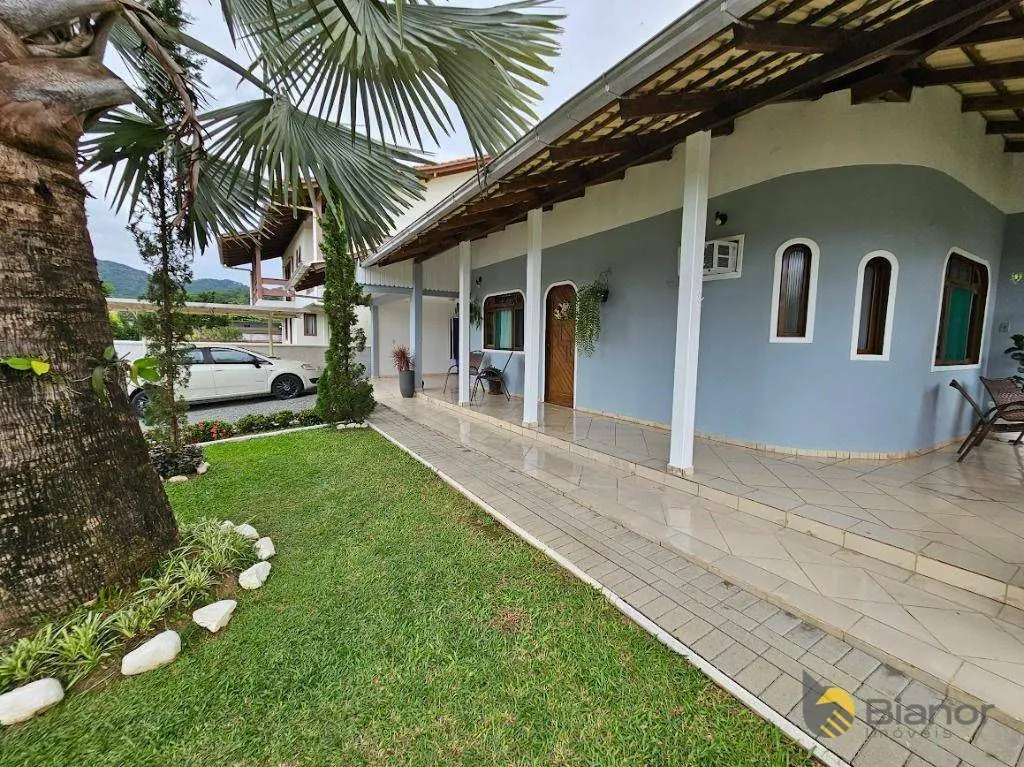 Casa com 3 dormitórios à venda, 150 m por R$ 690.000,00 - Itoupava Central - Blumenau/SC — foto 4